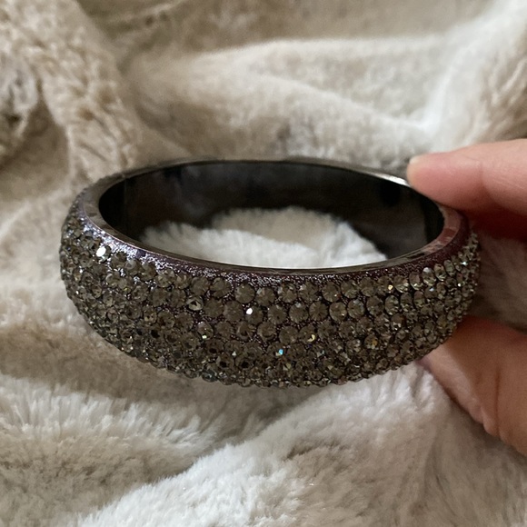 Swarovski Crystal bangle bracelet - Picture 5 of 5